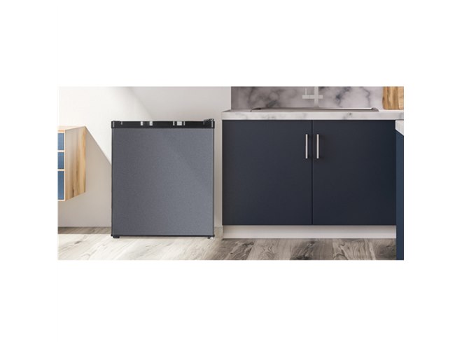 MAXZEN、容量33Lの1ドア冷凍庫と容量47Lの1ドア冷蔵庫に新色「グレー