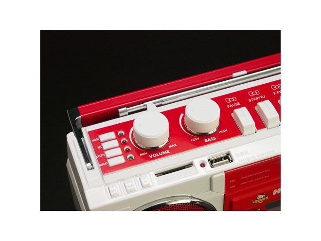 ハローキティ」50周年記念デザインのBluetoothラジカセが限定発売