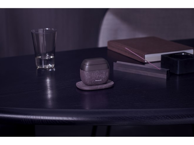 パナソニック、70周年記念モデルの「ラムダッシュ パームイン ES-PV70