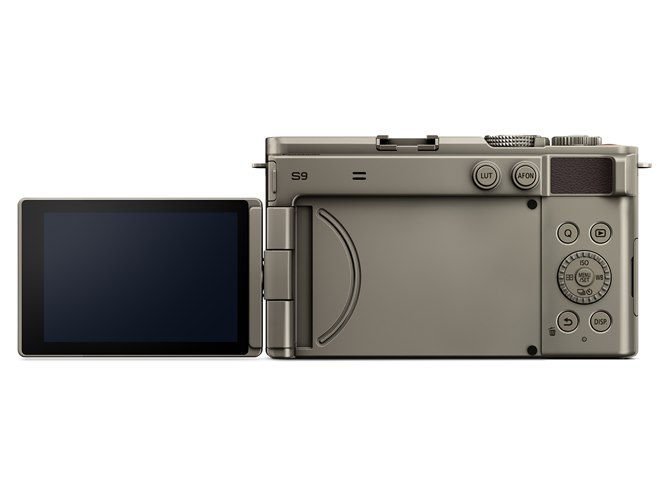 パナソニック、「LUMIX S9」の広角ズームレンズキットに新色チタン