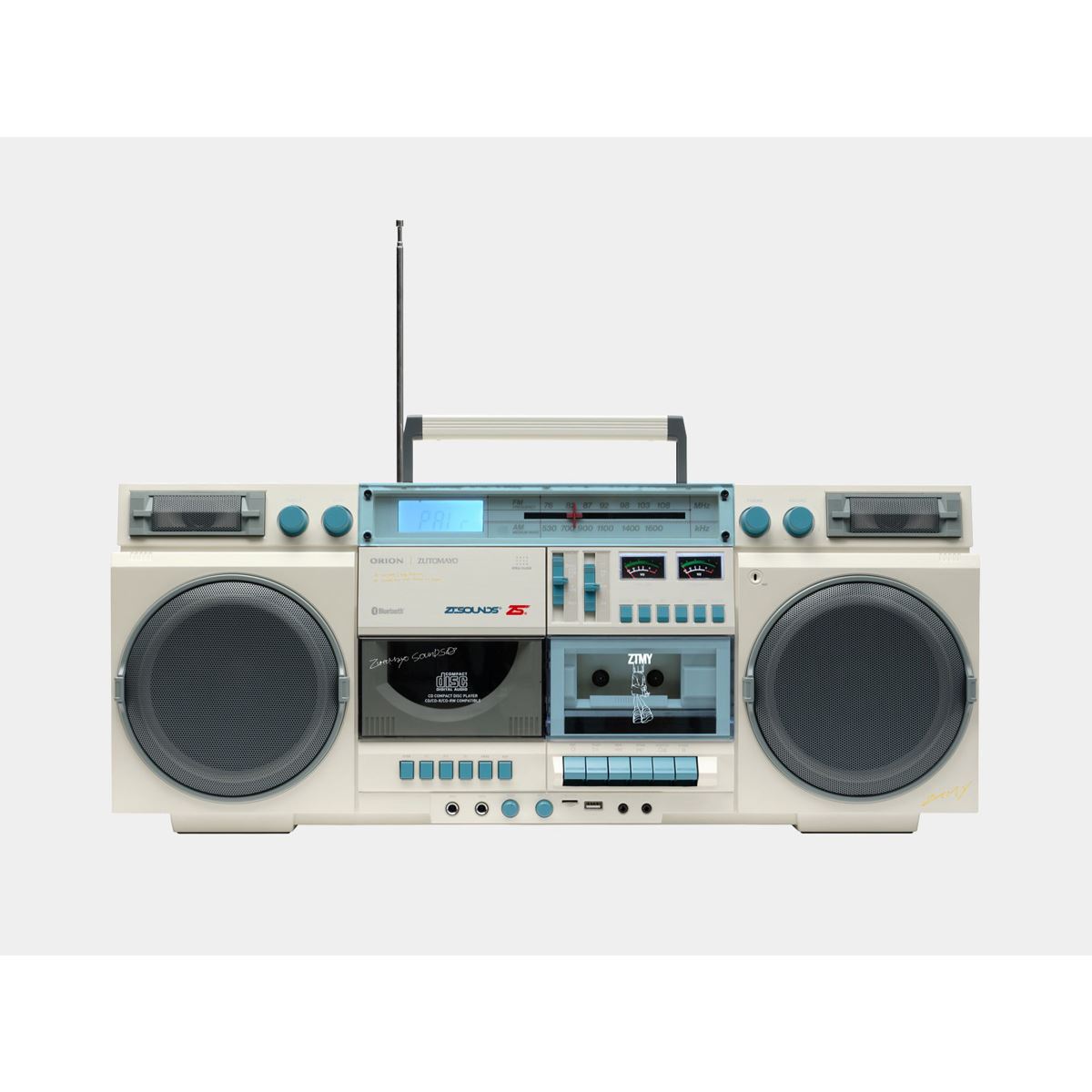 ドウシシャ、「ずっと真夜中でいいのに。」とコラボした多機能ラジカセ