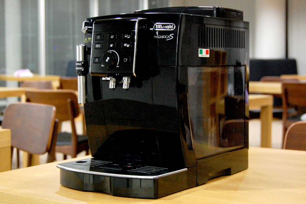 デロンギの全自動エスプレッソマシンが売れ続ける理由とは？ - 価格