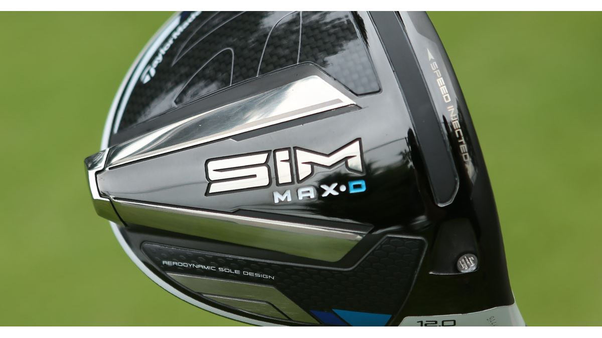 右に行かないSIMが出た!! テーラーメイド「SIM MAX-D」ドライバー