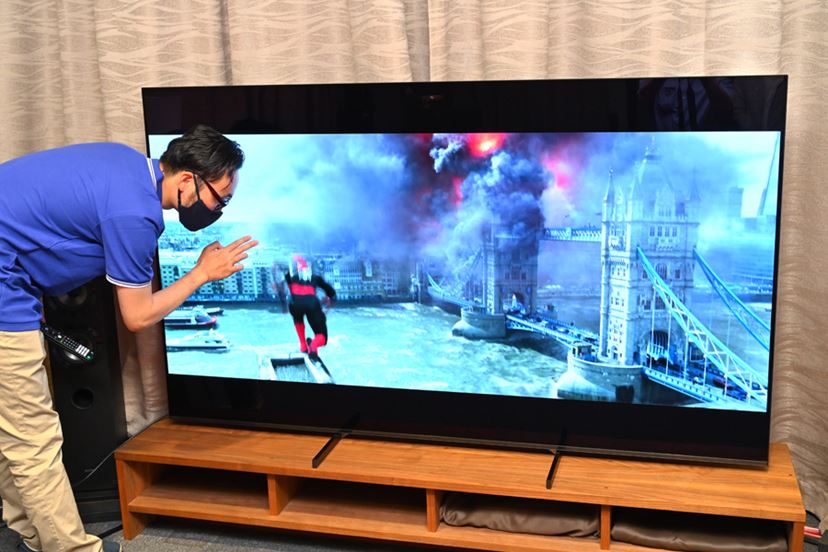 4K有機ELブラビア最大の83V型！ ソニー「BRAVIA XRJ-83A90J」の大迫力