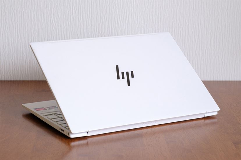 ランキング上位のワケはコスパと軽さ? 人気ノートPC「HP Pavilion Aero