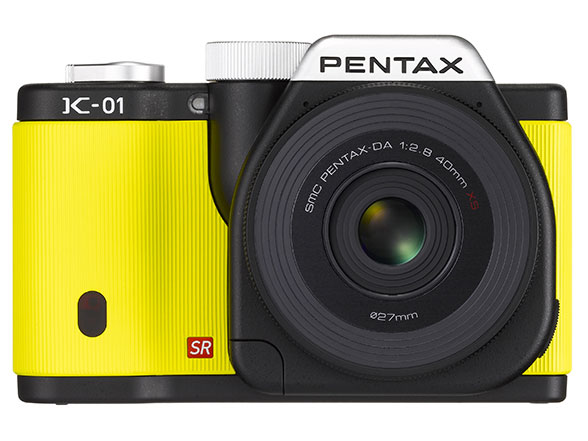 ペンタックス PENTAX K-01 レンズキット [ホワイト×ブルー] 価格比較