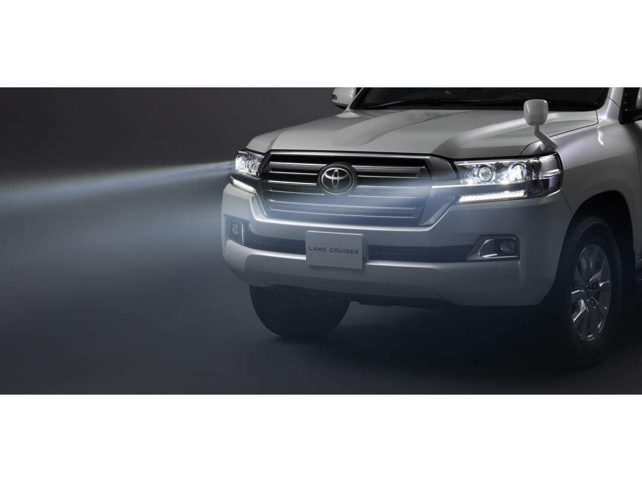 トヨタ ランドクルーザー 2007年モデル ZXの価格・性能・装備