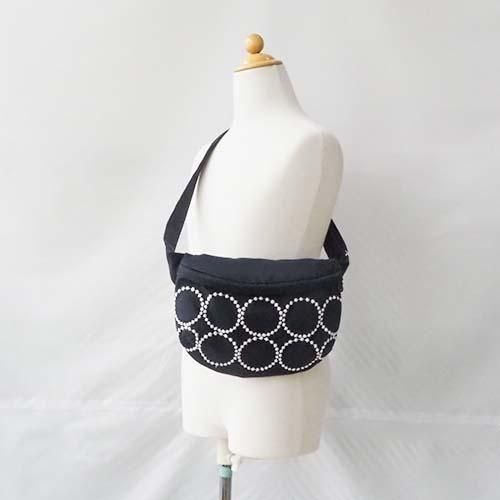 25AW copains bag -tambourine- (ボディバッグ）navy mina perhonen