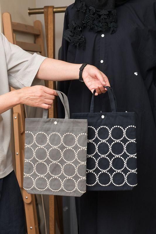 mina perhonen kanssa tote bag -tambourine- Mサイズ(28×24×4) - ミナ