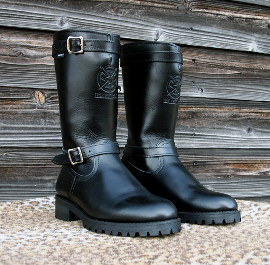 日本製 エンジニア ブーツ マックス仕様 歩き易さ抜群 エンジニア独特