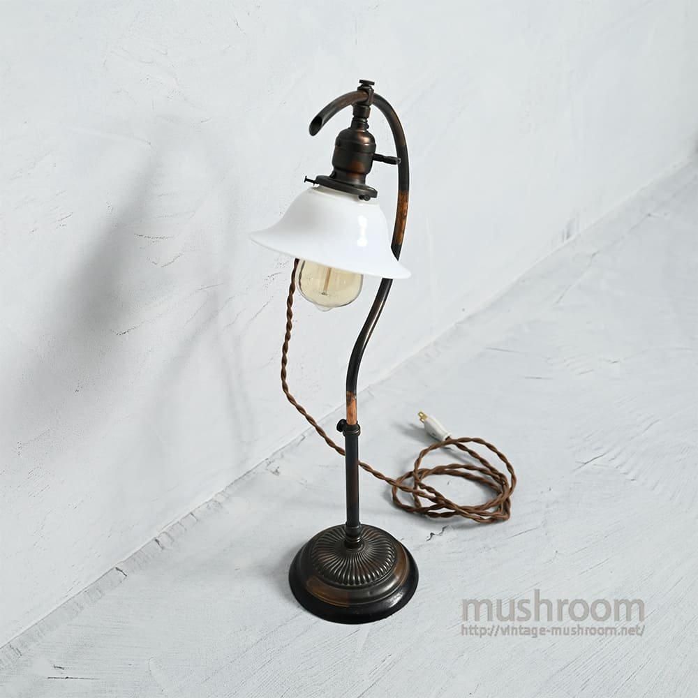 Antique JAPANNED DESK LAMP - 古着屋 ｜ mushroom(マッシュルーム