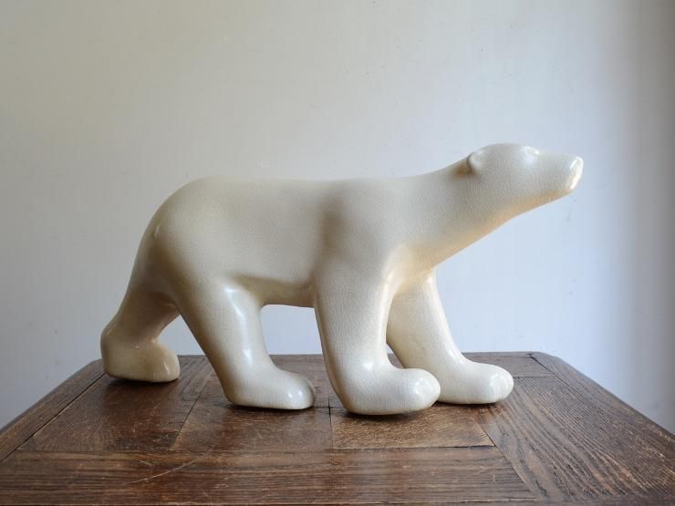 シロクマモチーフ 陶器オブジェ（H18×W37）｜アンティーク雑貨