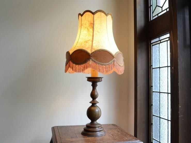 フリンジ付レザーシェード コッパーテーブルランプ（66cm