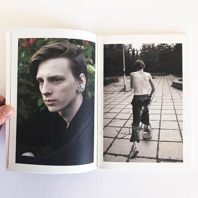 Crimea / Kids by Gosha Rubchinskiyゴーシャ・ラブチンスキー - 古本