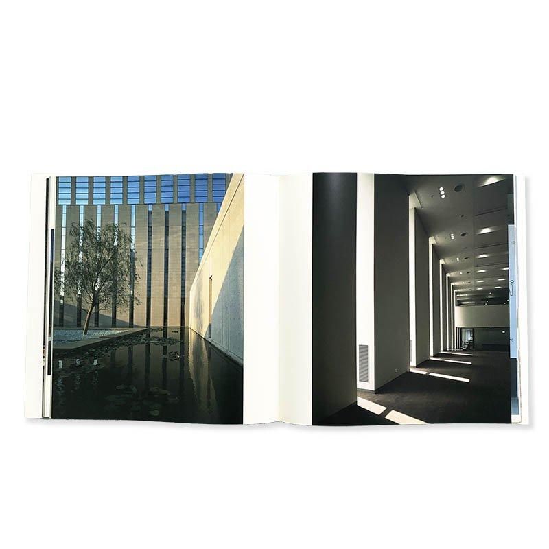 The Architecture of Yoshio Taniguchi谷口吉生 建築作品集 - 古本買取