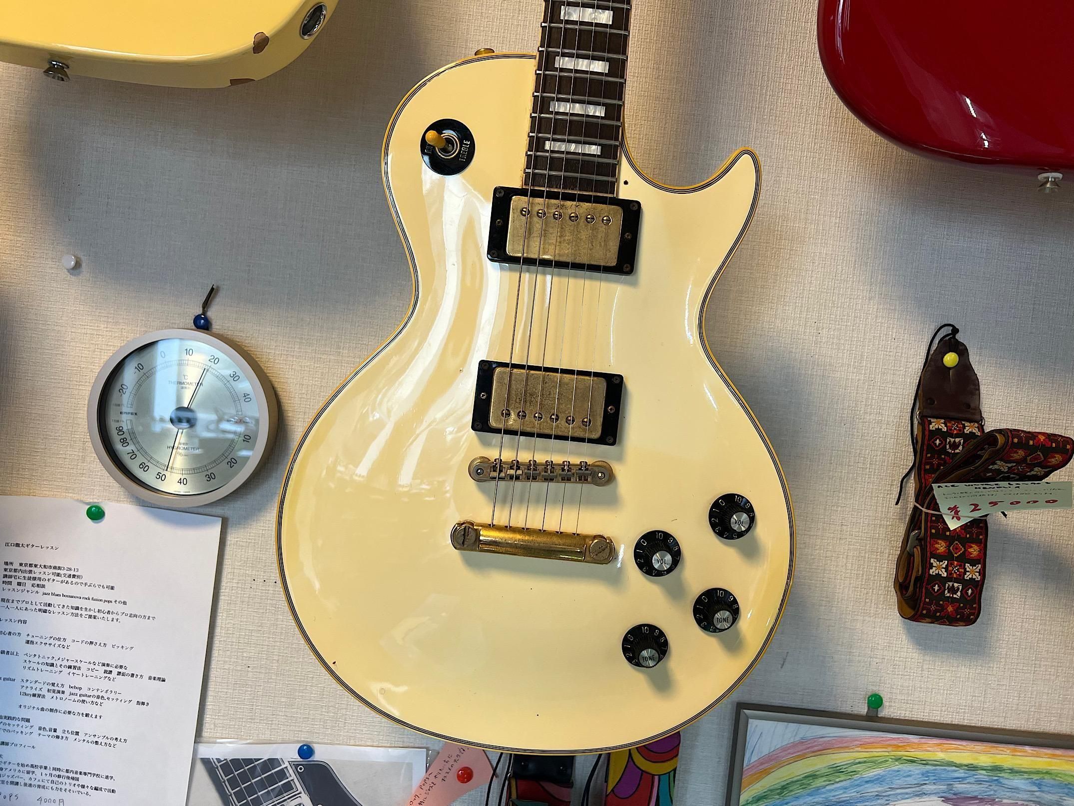 GRECO EGC-600 90年製、グレコのホワイトのレスポールカスタムです