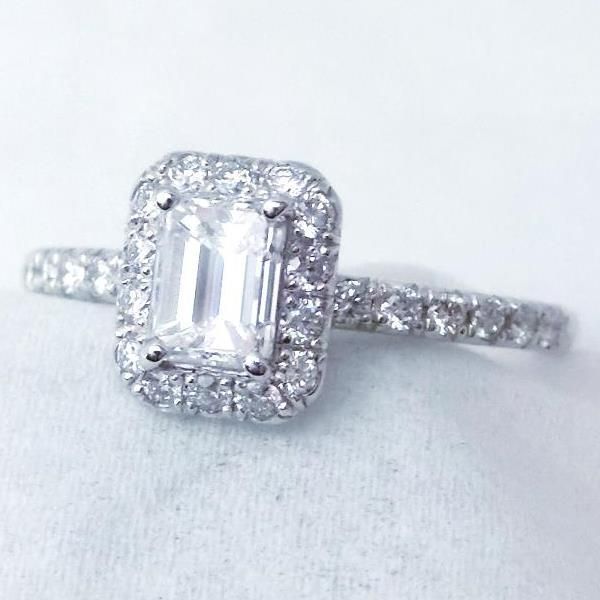 Pt900 Dカラーエメラルドカットダイヤモンドリング D-VVS2 D 0.569ct D