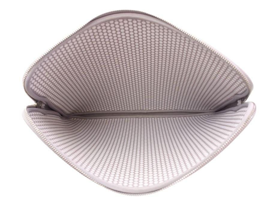 ルイヴィトン フォンダシオン PCケース タブレットケース 15インチ