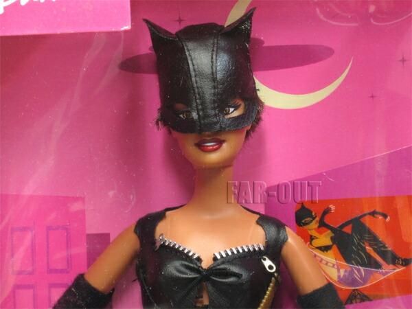 キャットウーマン バービー ハルベリー 映画版 - FAR-OUT