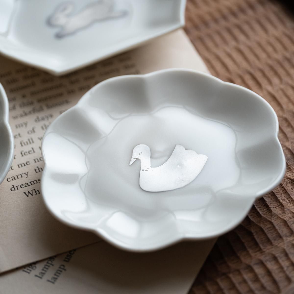 竹村聡子 銀獣豆皿／トリ／昼 - alltid｜オルティッド 暮らしの道具