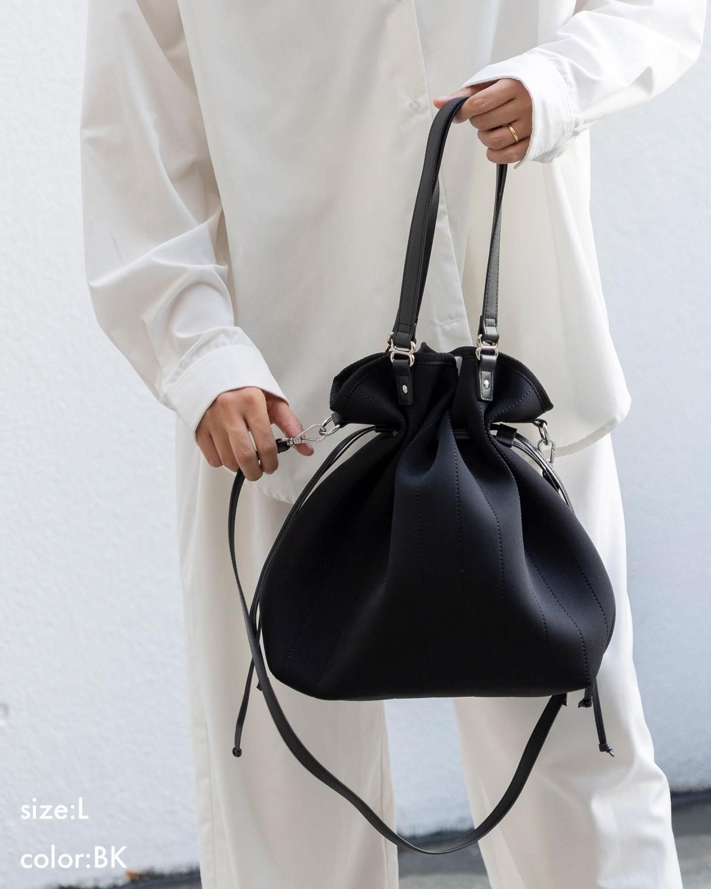 EDITA. ネオプレンスタイリッシュ巾着2wayバッグ [edt-132] | 機能的で