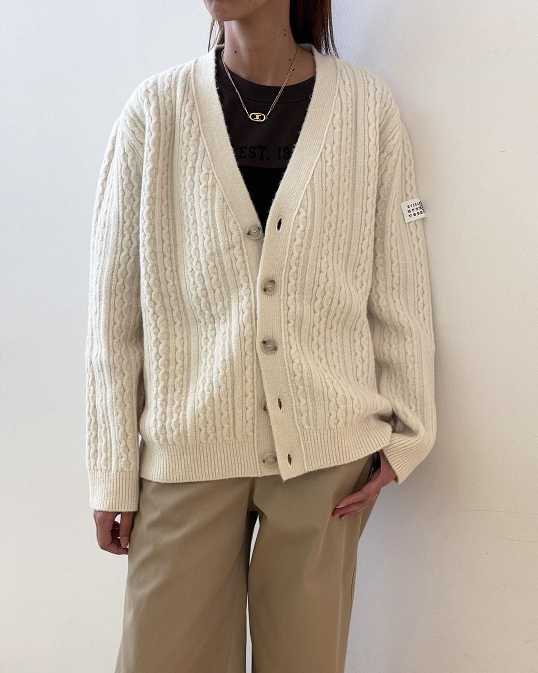 MM6 メゾンマルジェラ｜ケーブルニット カーディガン｜ホワイト｜2025