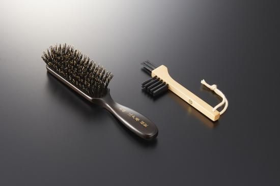 ≪手植え≫ヘアーブラシ7行植え 特級黒豚毛【ブラシクリーナー付