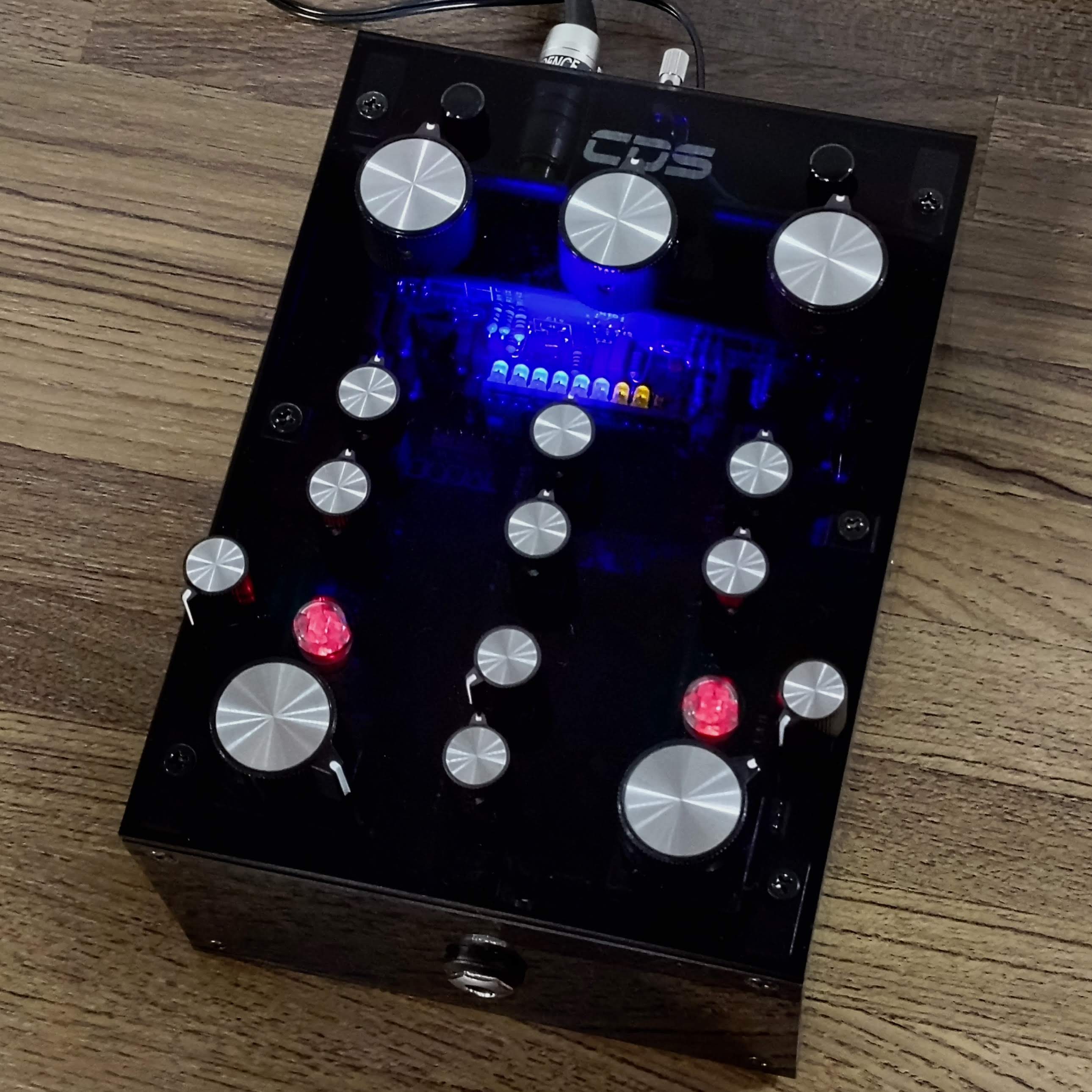 ECLER WARM2 | 想像を超えるロータリーアナログサウンド | Digiland