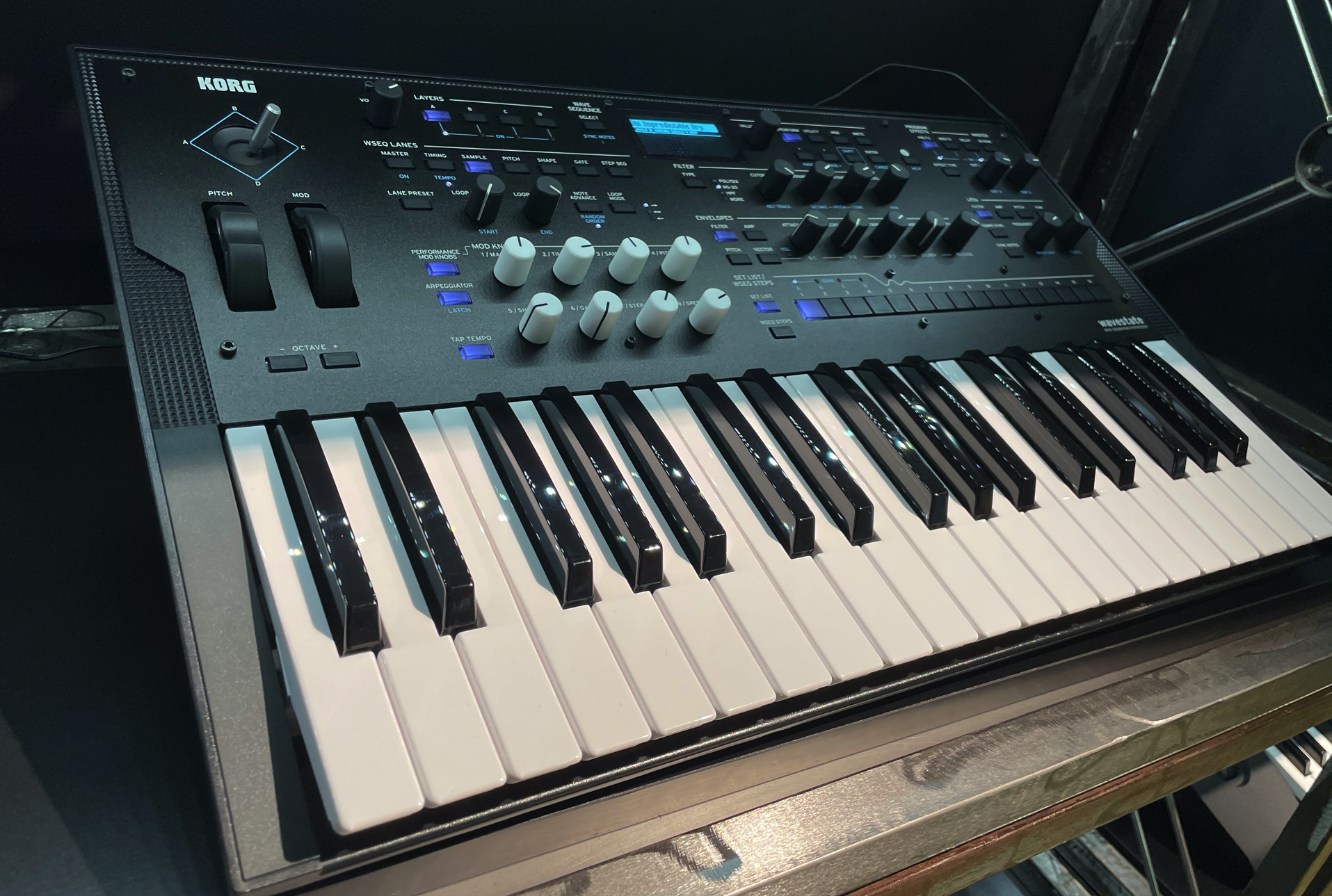 Korg wavestate | ウェーブ・シーケンシング2.0を搭載した新次元の
