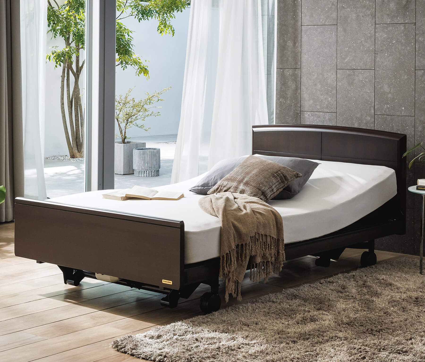 フランスベッドの電動ベッドシリーズ|電動ベッド・リクライニング対応