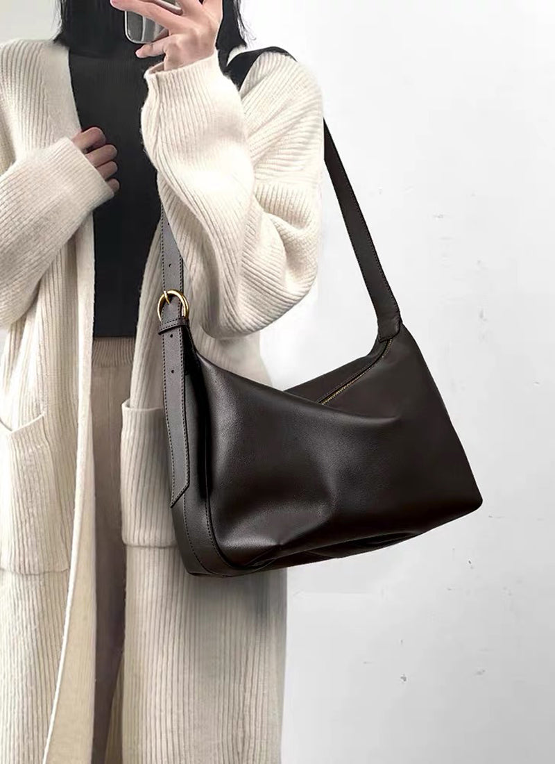 ISOLÉ公式｜ショルダーバッグ 大容量 軽い ISOLE