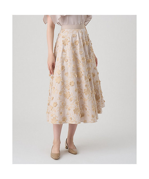 ストライプフラワー刺繍フレア スカート | ANAYI/アナイ | 三越伊勢丹