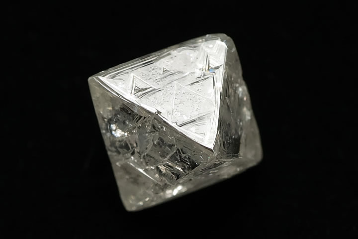 ギャラリーメイスン / 名品 3.576ctダイヤモンド原石 八面体結晶