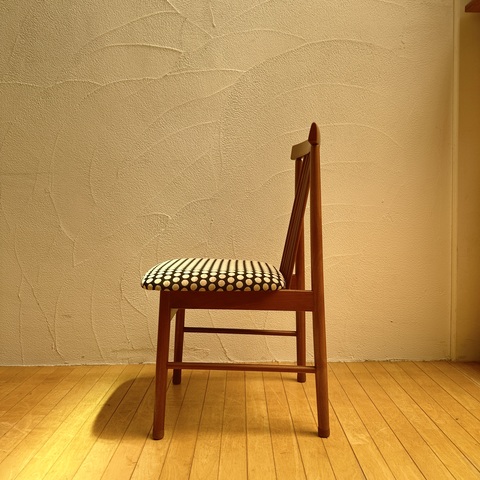 usedリメイクチェア ダイニングチェア 松田家具 ドット柄 | オリジナル