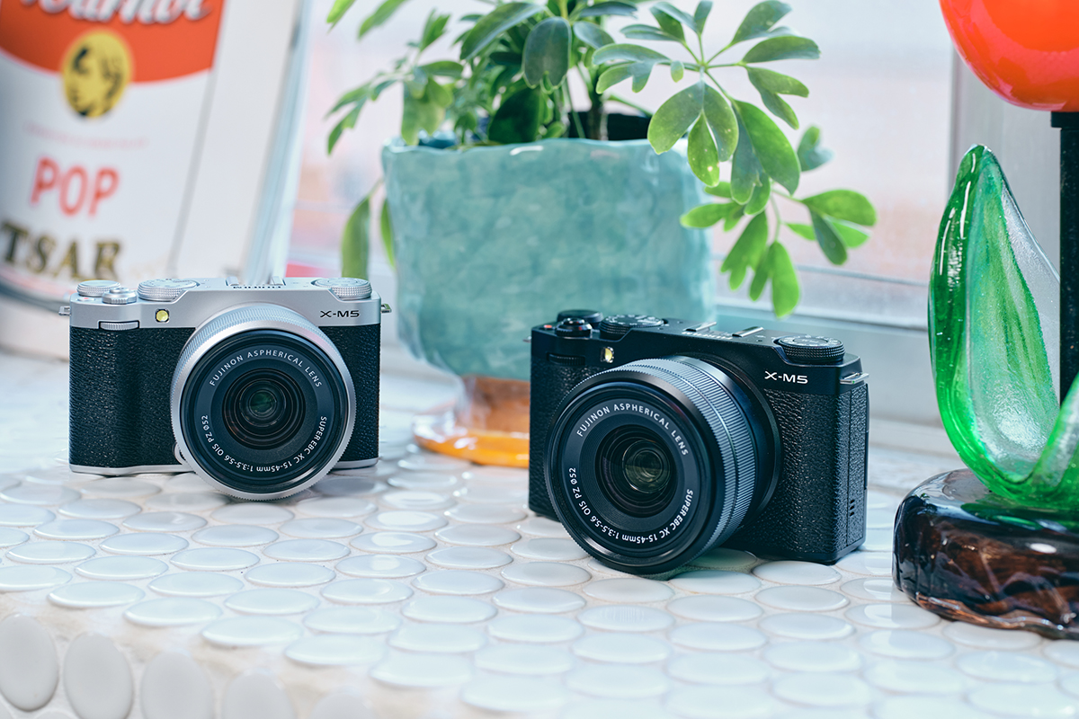 LOOK BOOK】毎日身につけたい『X-M5』 | IRODORI by 富士フイルム X