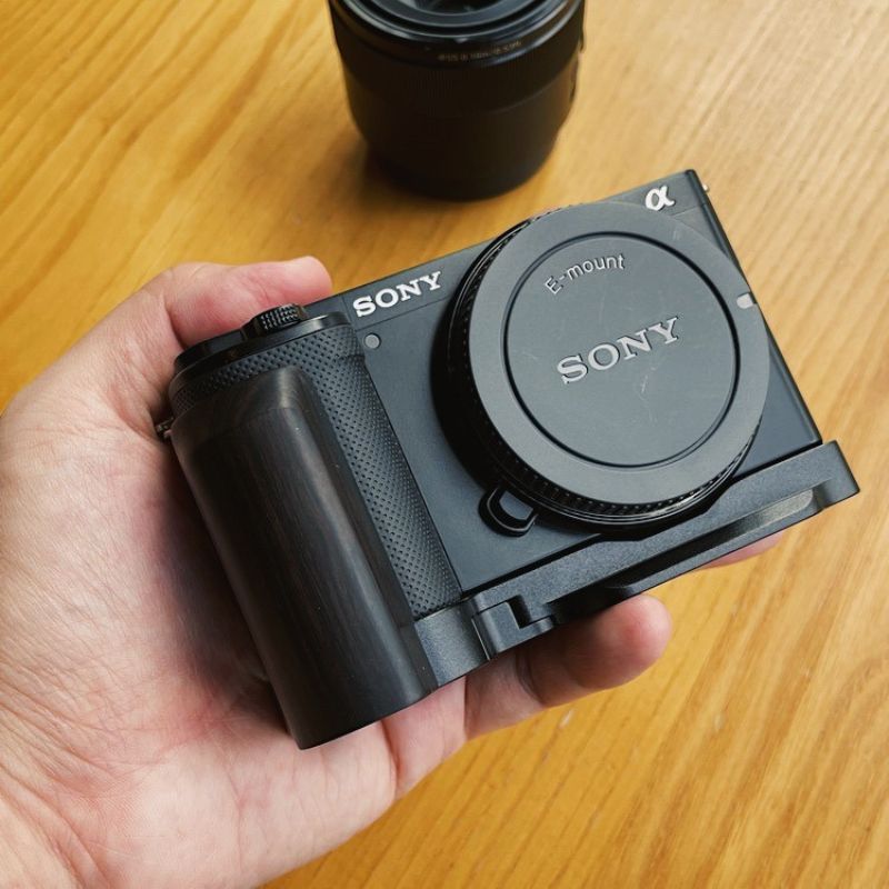 Sony ZV-E10 木製ハンドグリップ 📷 | 人間工学に基づいたデザイン