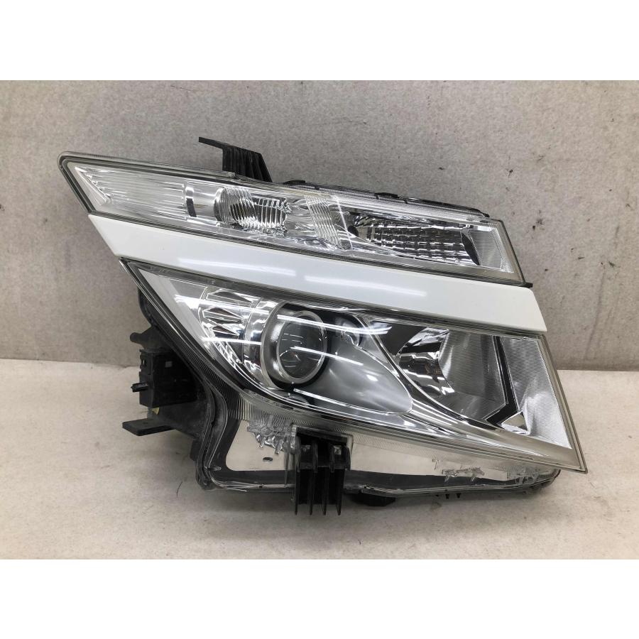 磨き済み E52 エルグランド 右 ヘッドライト KOITO 100-23009 : 拓海