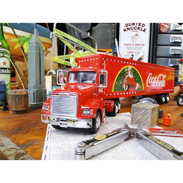Coca Cola（コカコーラ） ホリデーキャラバン トレーラー ダイキャスト