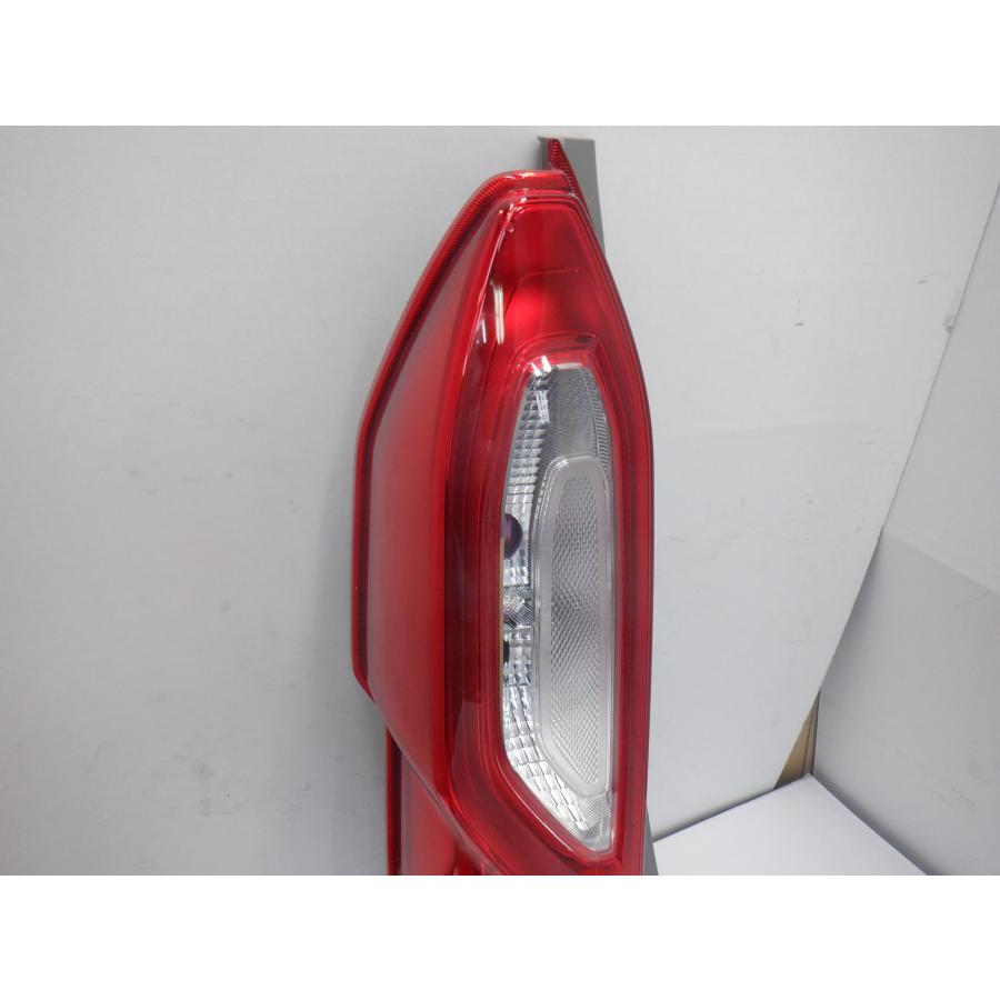 ☆(21058)令和3年 N BOX JF3 テールランプ左/テールライト左 【参考