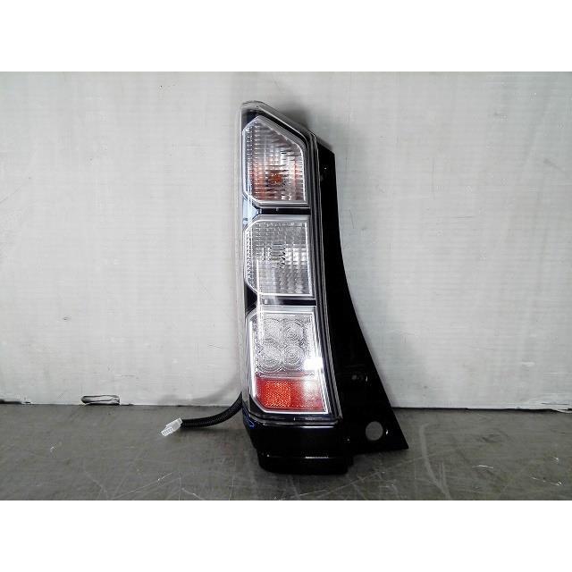 N-BOX DBA-JF1 左テールランプ ブレーキランプ ストップランプ 純正