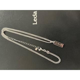 レダシルマ ペティート プレートネックレス Leda プチシルマの