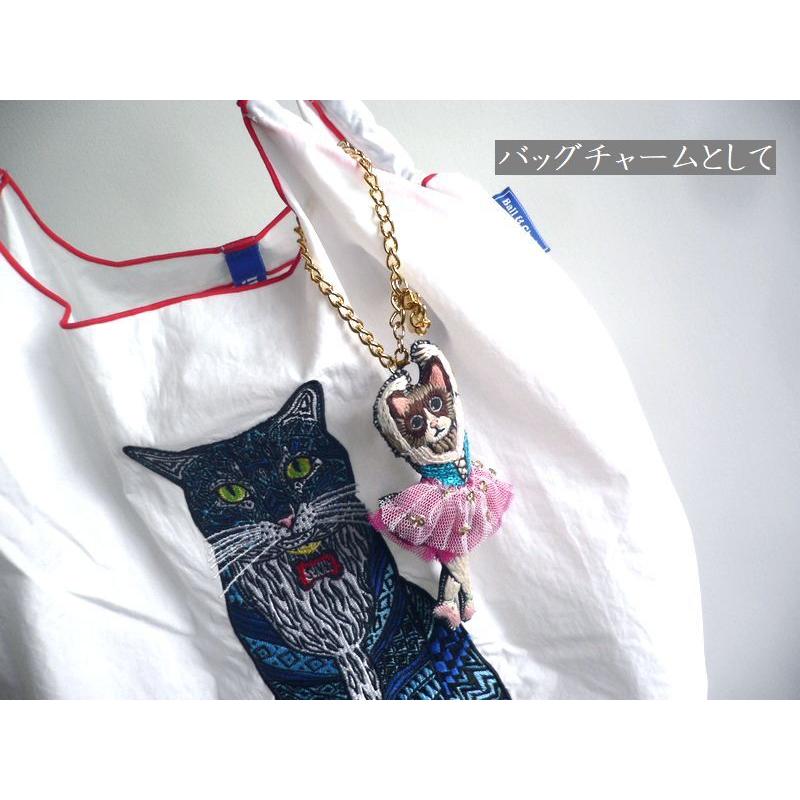 tamao world（タマオワールド） 刺繍 バッグチャーム キーホルダー