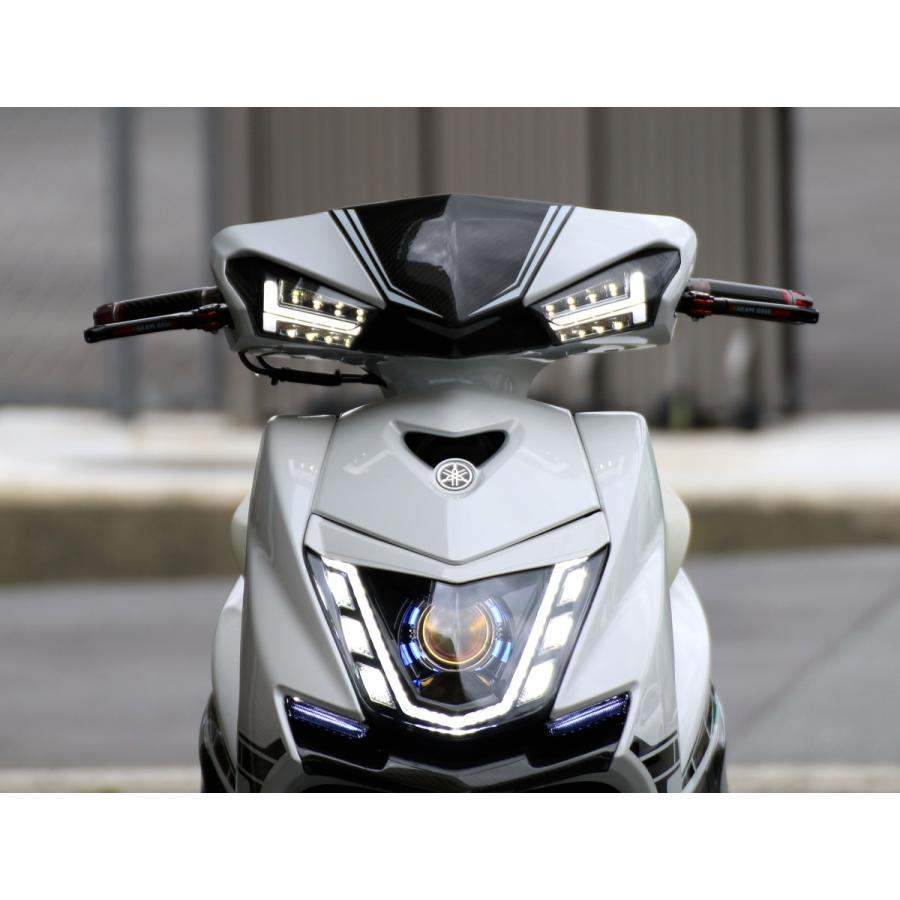 GAMMAS 4TH CYGNUS X シグナス D4 ラインLED デイライト フロント