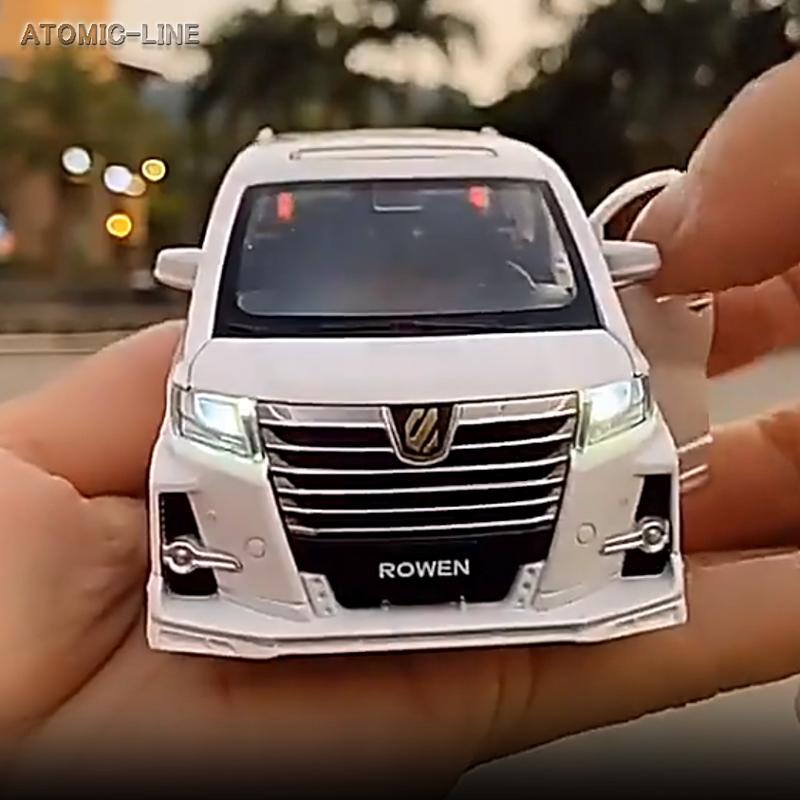 トヨタ（TOYOTA） ALPHARD アルファード 1/32 ミニカー 全3色 ライト