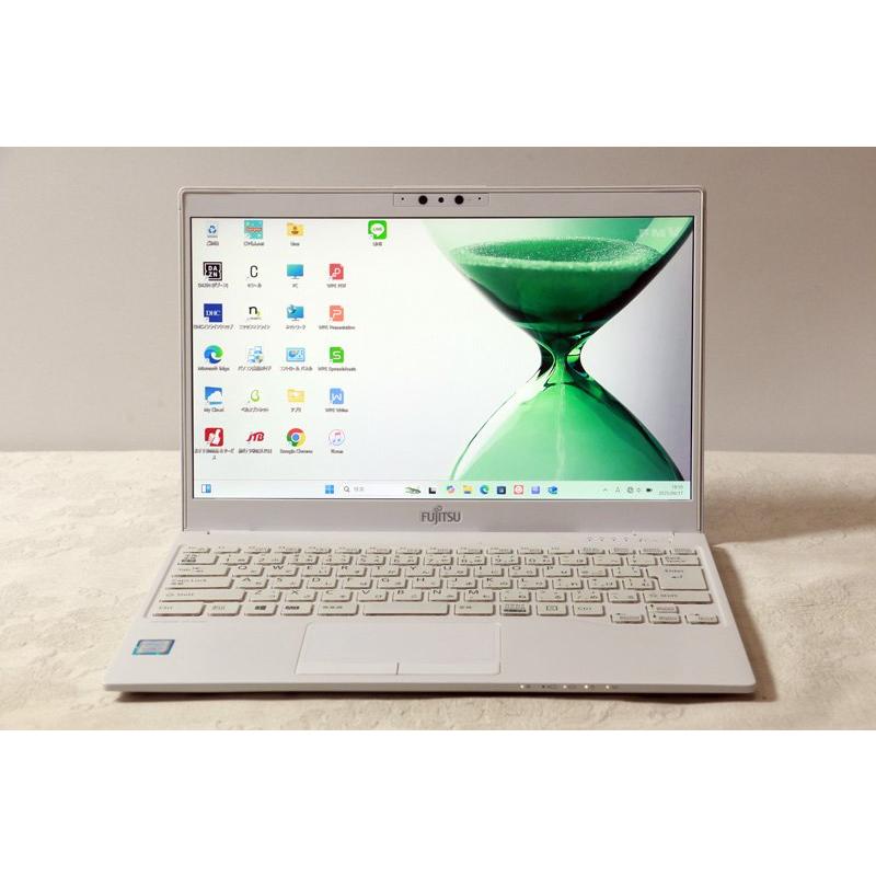 FMV ノートパソコン 富士通 LIFEBOOK WU2/D2 FMVWD2U27 Core i7 8565U
