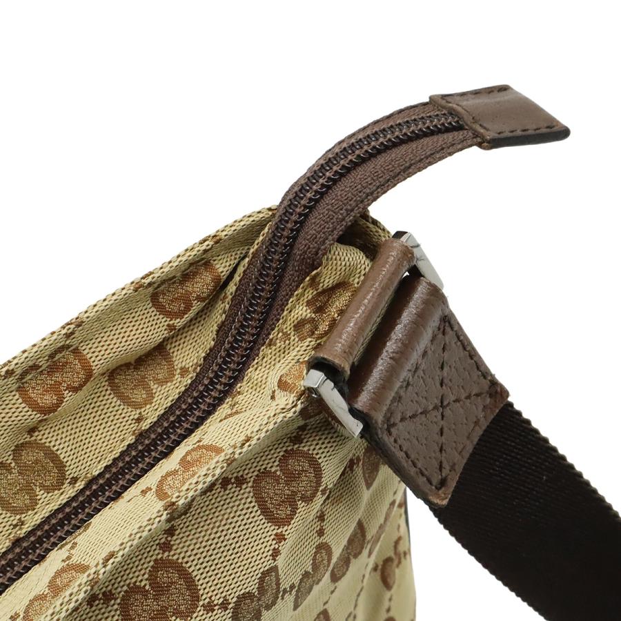 GUCCI（グッチ） GGナイロン ショルダーバッグ 斜め掛け ナイロン