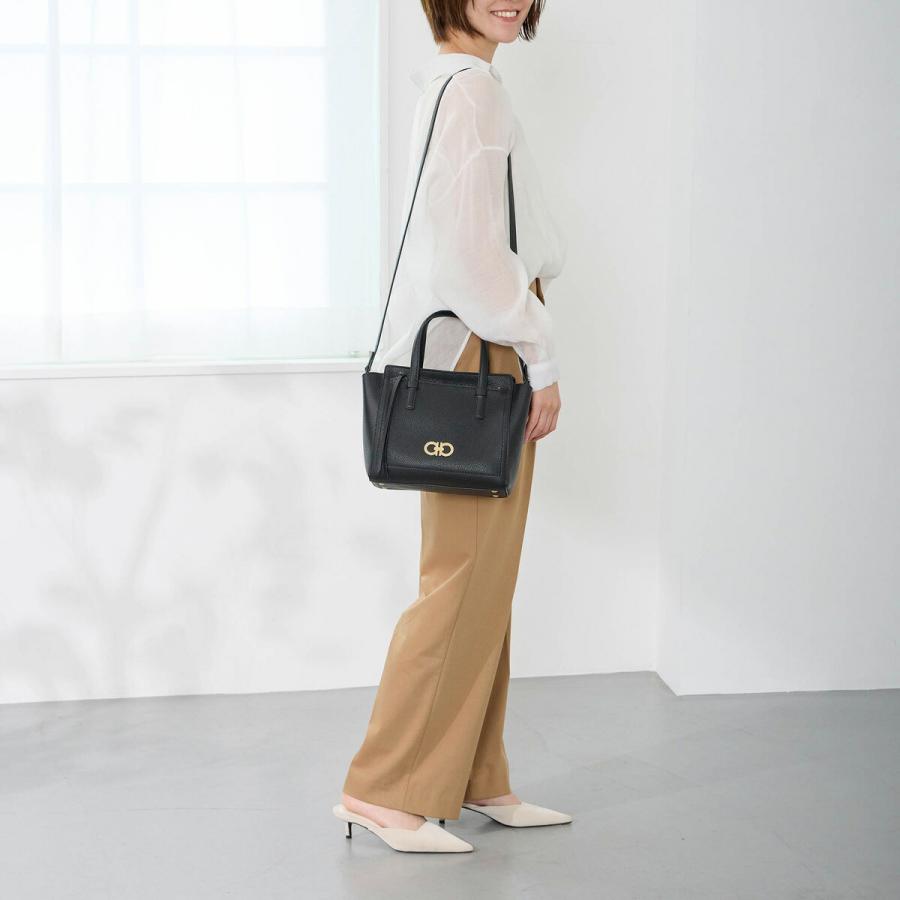 FERRAGAMO（フェラガモ） 並行輸入 ハンドバッグ ガンチーニ 214446