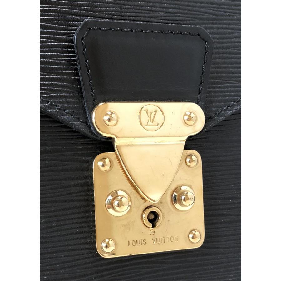 LOUIS VUITTON（ルイ・ヴィトン） エピ ドキュメントケース ノワール