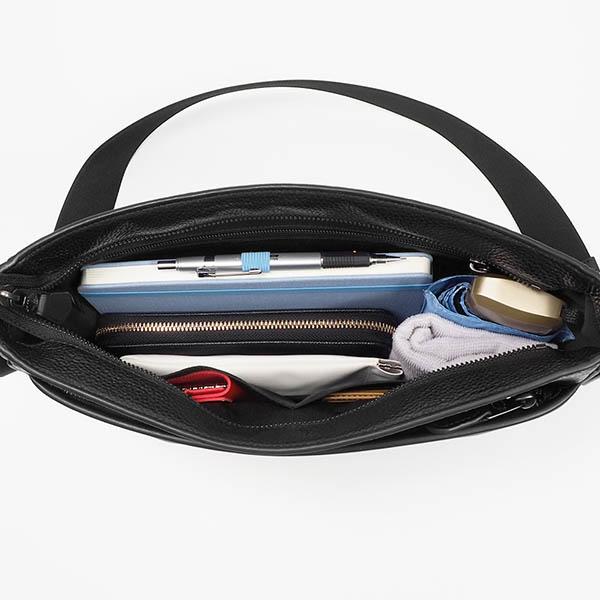 COACH（コーチ） ショルダーバッグ メンズ レディース シグネチャー