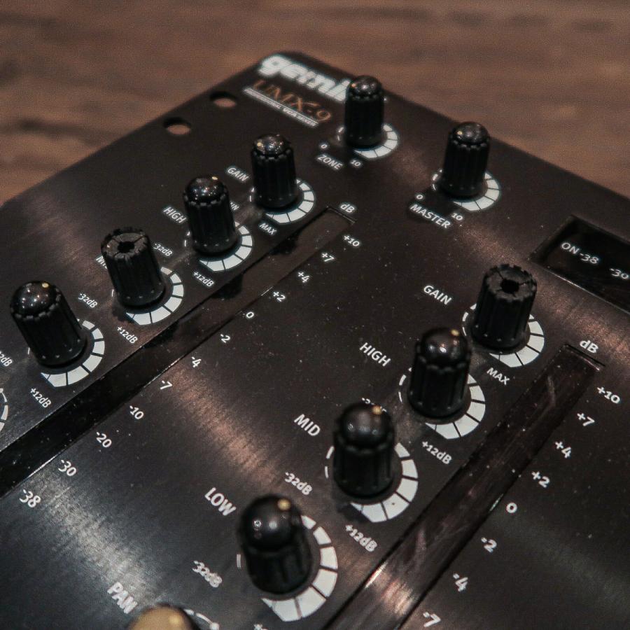 Gemini gemini UMX-9 ジェミニ DJミキサー -GRUN SOUND-j147